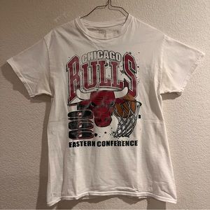Vintage Chicago Bulls Graphic T-Shirt